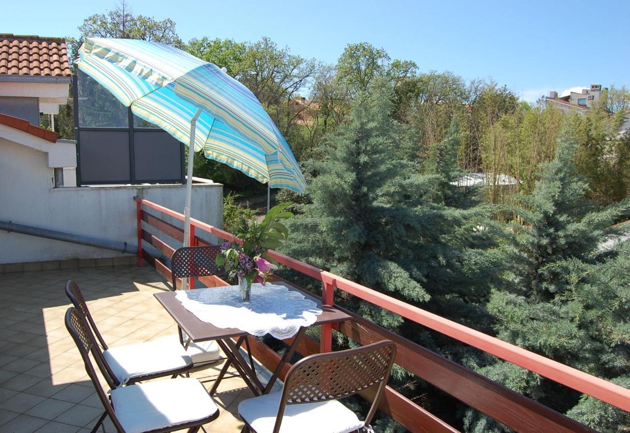 Apartment Ivan By El-Pi Tours Malinska Luaran gambar