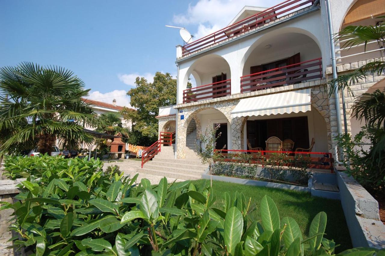 Apartment Ivan By El-Pi Tours Malinska Luaran gambar