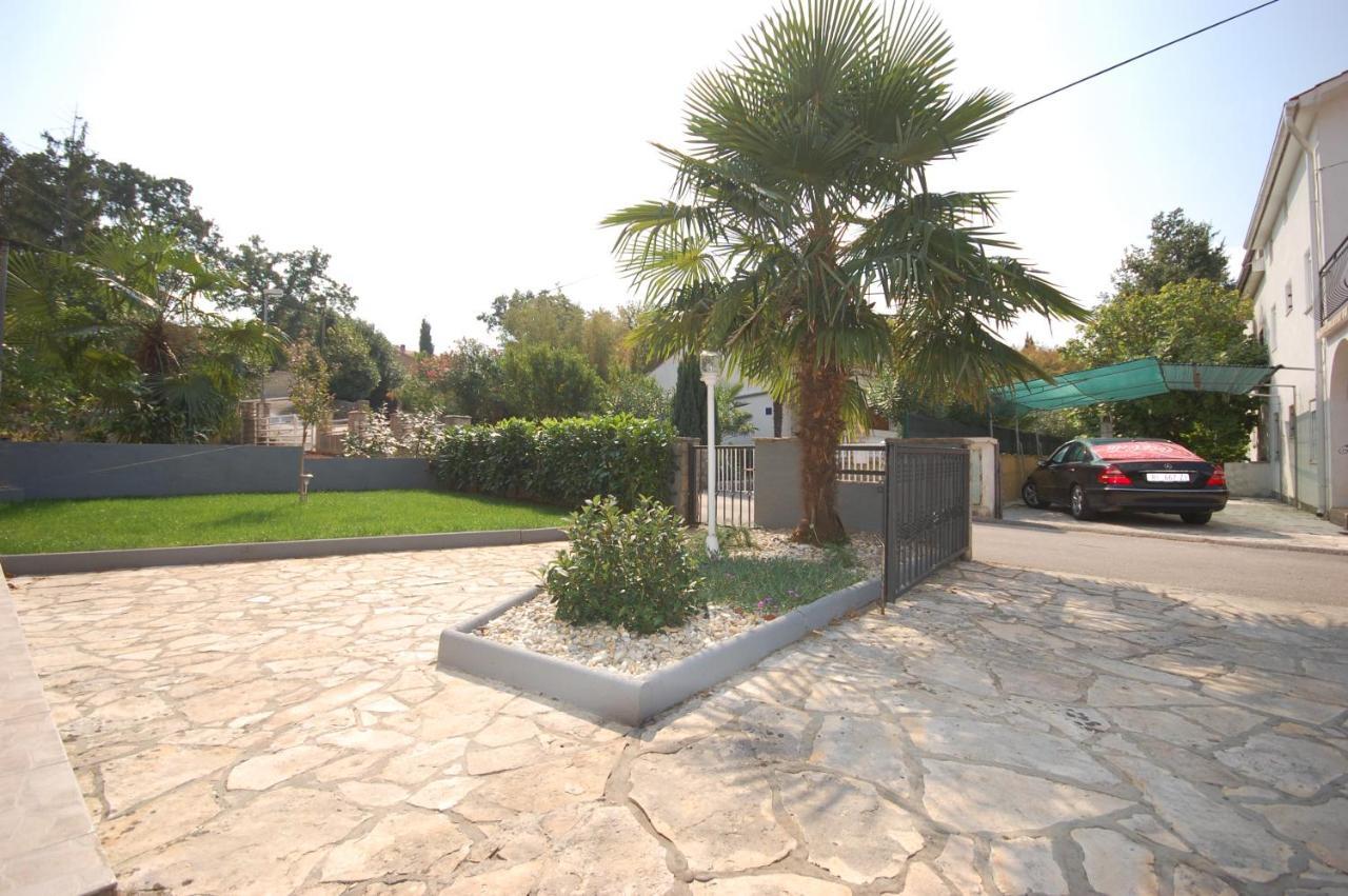 Apartment Ivan By El-Pi Tours Malinska Luaran gambar